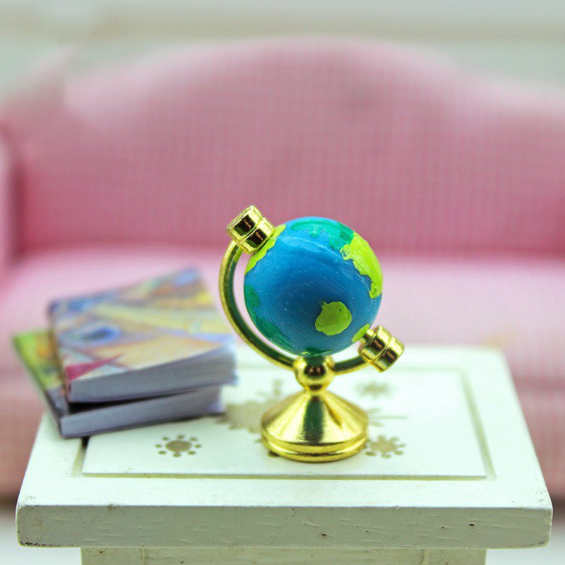 Globe miniature for dollhouse
